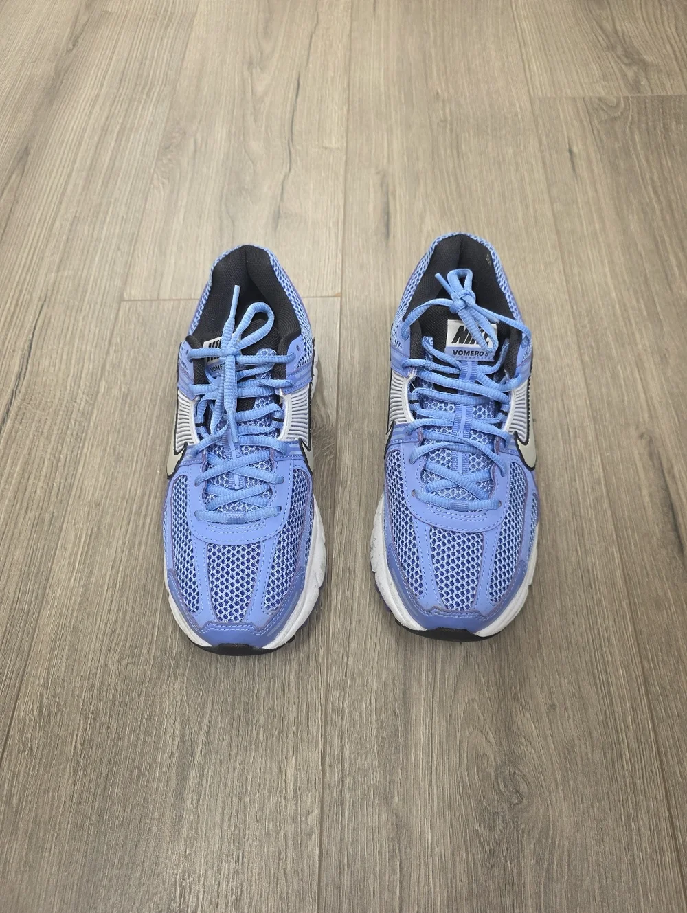 Nike Vomero 5 Royal Pulse Running Shoes Womens Size 9 - Picture 2 of 5